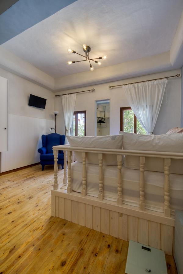 Bastion Luxury Medieval *